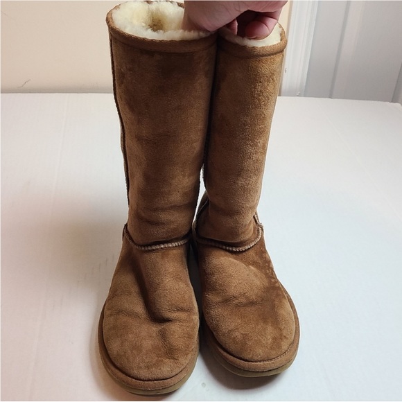 UGG Classic Tall Boots - Picture 6 of 12